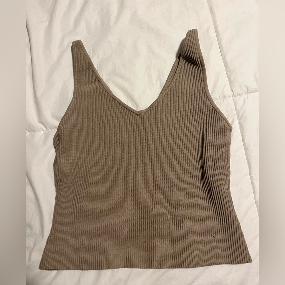 V neck tank